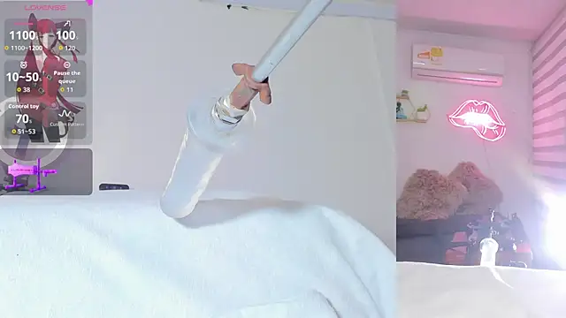 Maria Jones  online show from 22, 4, 2026