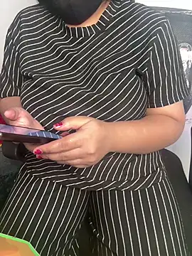 tanvihot2 online show from 21, 4, 2026