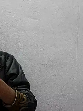 fakelove95 online show from 5, 3, 2025