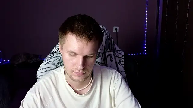 Leonnextdoor online show from 22, 1, 2025