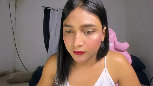 Miss noah18 online show from 23, 9, 2025