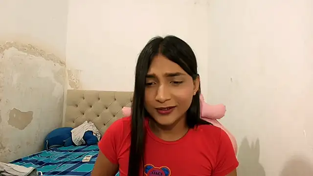 Snapshot of Miss_noah18 chatting on 8, 5, 2026 Miss noah18 online show from 8, 5, 2026