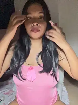 Ninabrunette18 online show from 21, 3, 2025