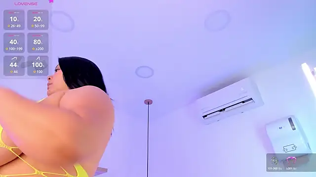 violeta candyy  online show from 22, 4, 2026
