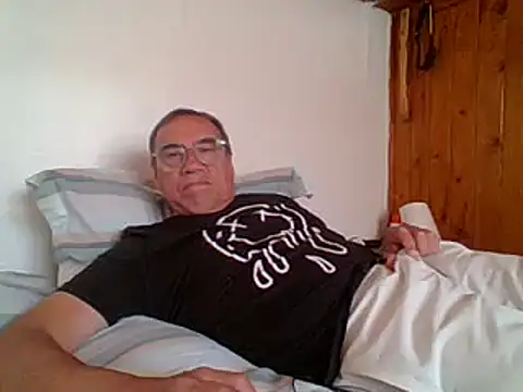 santiagon2015 online show from 26, 1, 2025