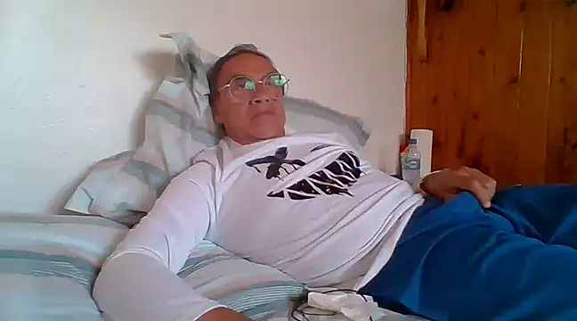 santiagon2015 online show from 29, 1, 2025