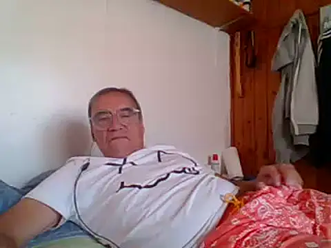 santiagon2015 online show from 17, 3, 2025