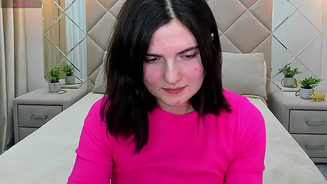 CharlotteMitchell online show from 8, 2, 2025