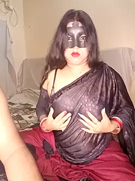 Hot muskaan online show from 6, 4, 2026