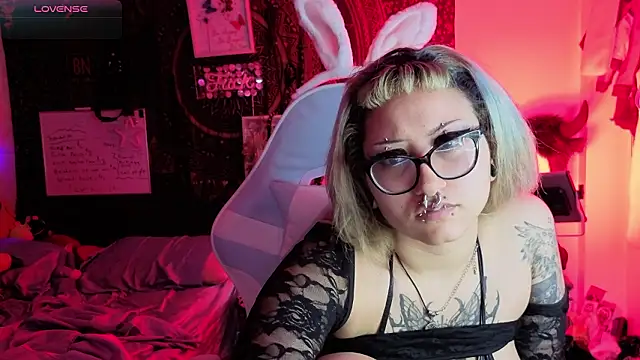 deluxxxeblu online show from 7, 2, 2026