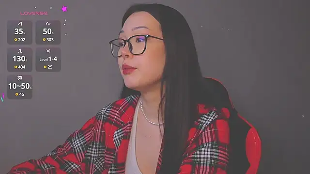 Snapshot of kittenrisha chatting on 11, 2, 2025 kittenrisha online show from 11, 2, 2025