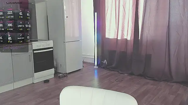 Snapshot of kittenrisha chatting on 4, 11, 2025 kittenrisha online show from 4, 11, 2025