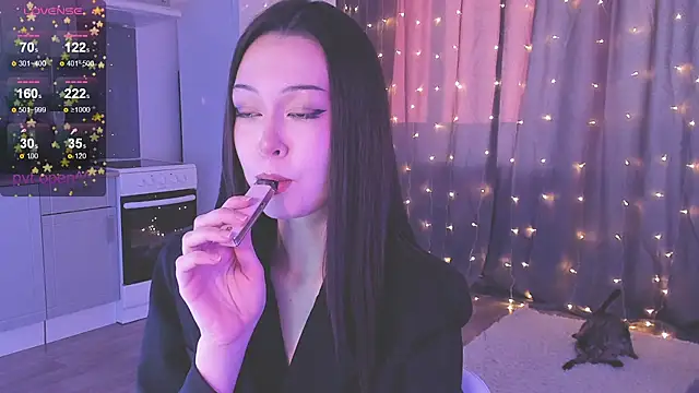 kittenrisha online show from 16, 12, 2025