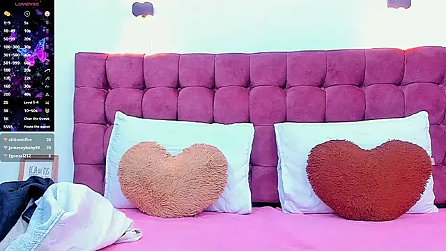 Snapshot of Annie_kurt_ chatting on 11, 2, 2025 Annie kurt online show from 11, 2, 2025