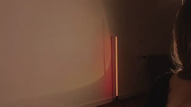 alittlestarrr online show from 3, 1, 2025