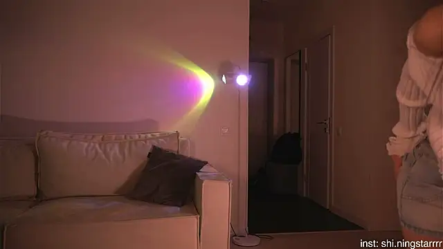 alittlestarrr online show from 13, 3, 2025