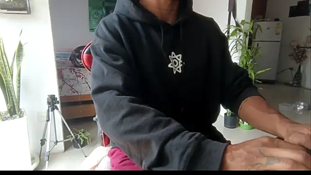 Snapshot of Adam_Valenciia chatting on 19, 5, 2026 Adam Valenciia online show from 19, 5, 2026