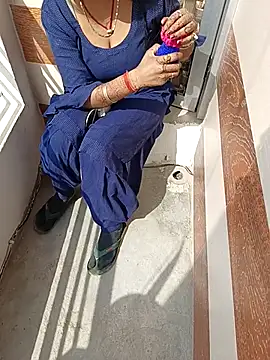 Snapshot of Best-Couple chatting on 3, 3, 2025 Best-Couple online show from 3, 3, 2025