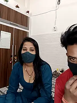 Snapshot of Best-Couple chatting on 6, 3, 2025 Best-Couple online show from 6, 3, 2025