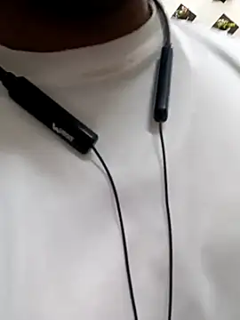 Snapshot of Best-Couple chatting on 10, 3, 2025 Best-Couple online show from 10, 3, 2025