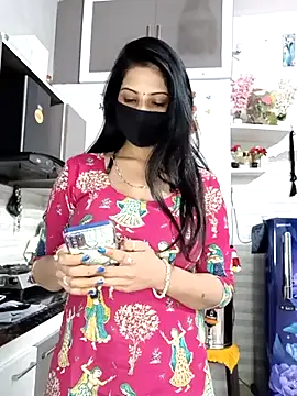 Snapshot of Best-Couple chatting on 6, 2, 2026 Best-Couple online show from 6, 2, 2026