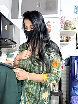 Snapshot of Best-Couple chatting on 2, 3, 2026 Best-Couple online show from 2, 3, 2026