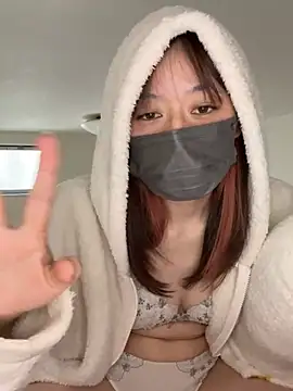 Snapshot of pipimi_khaos chatting on 25, 2, 2025 pipimi khaos online show from 25, 2, 2025