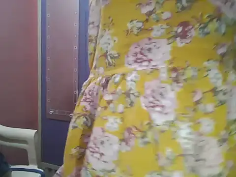 Hot-shanvi online show from 3, 12, 2025