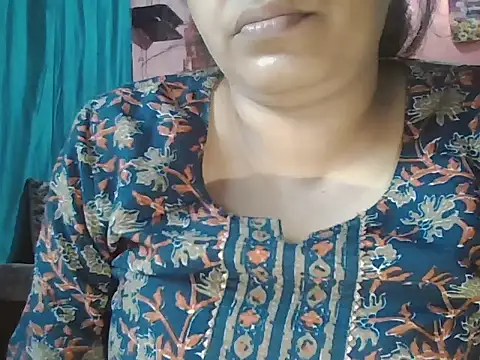 Hot-shanvi online show from 28, 4, 2026