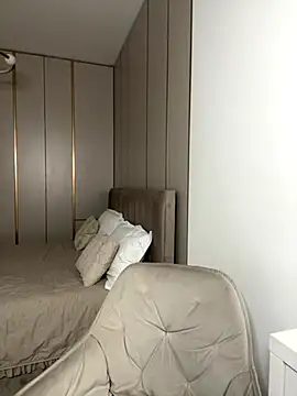 claraxjoyy online show from 10, 10, 2025