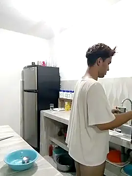 Lian Noath online show from 3, 1, 2025