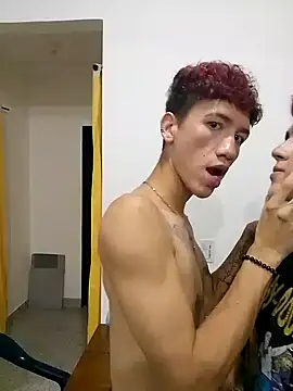 Lian Noath online show from 8, 1, 2025