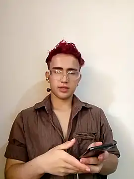 Lian Noath online show from 11, 2, 2025