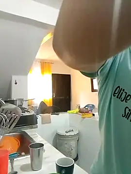 Lian Noath online show from 18, 2, 2025