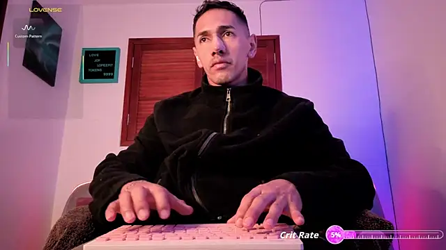 Snapshot of Joylopez_fit chatting on 5, 5, 2026 Joylopez fit online show from 5, 5, 2026