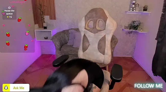 Chaos Wild online show from 13, 2, 2025