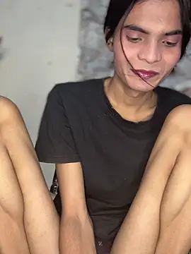 Enna Zarza  online show from 10, 4, 2026