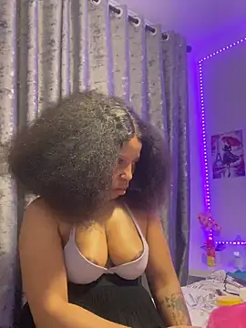 Snapshot of Thando04 chatting on 11, 4, 2026 Thando04 online show from 11, 4, 2026