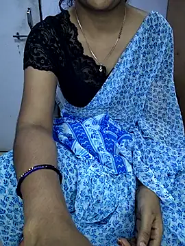 lovelygirl4567 online show from 11, 2, 2026