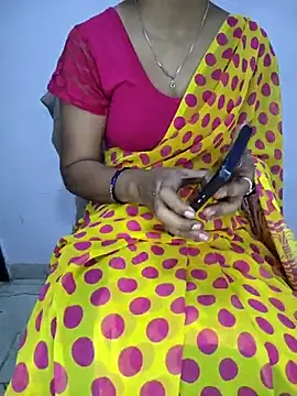 lovelygirl4567 online show from 25, 4, 2026