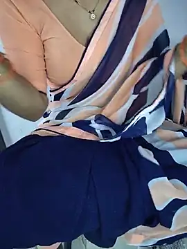 lovelygirl4567 online show from 12, 6, 2026