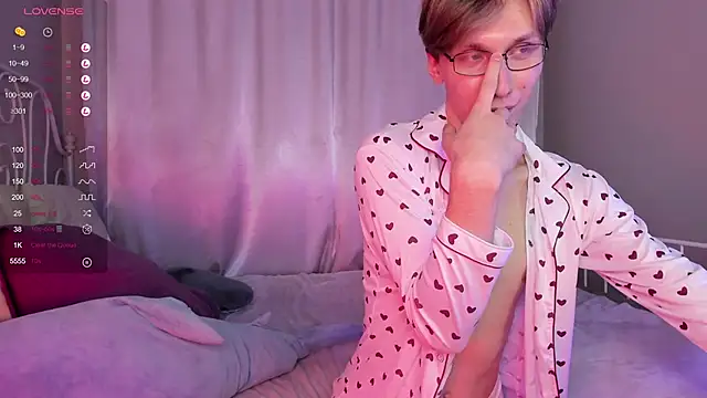 Adrian Di online show from 4, 2, 2025