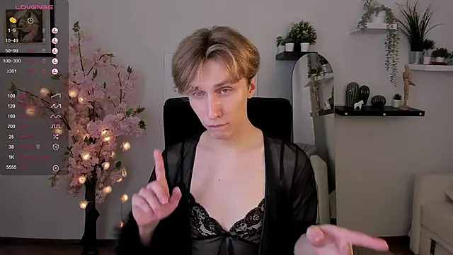 Adrian Di online show from 2, 3, 2025