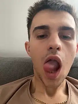 Demonpull69 online show from 30, 12, 2024