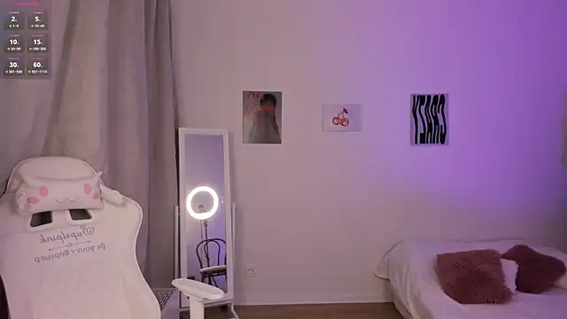 MiaVixxen online show from 1, 2, 2025