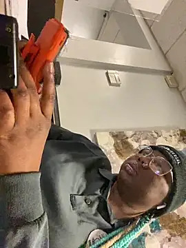 DamnBubbles online show from 19, 1, 2025