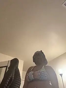 DamnBubbles online show from 8, 2, 2025