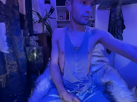 Trystan Spellman online show from 7, 2, 2026