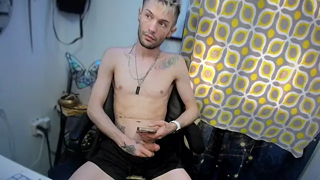 Trystan Spellman online show from 19, 4, 2026