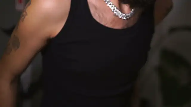 Snapshot of HairyRobxxx chatting on 7, 11, 2025 HairyRobxxx online show from 7, 11, 2025